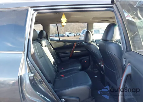 2011 Toyota Highlander Limited V6 from USA, damaged, VIN 5TDDK3EH4BS077692